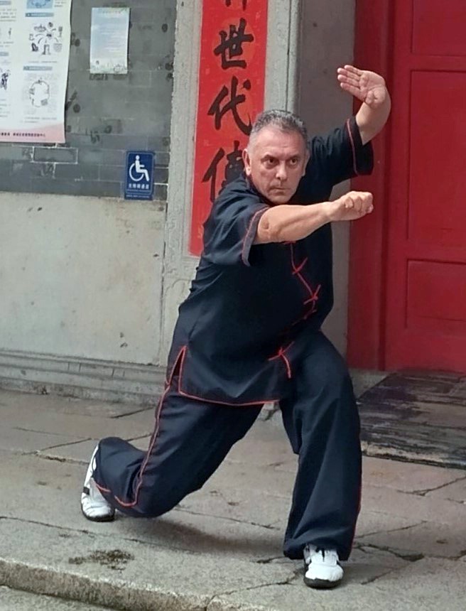 Ruben Chavez en el Hung Sing Kwoon